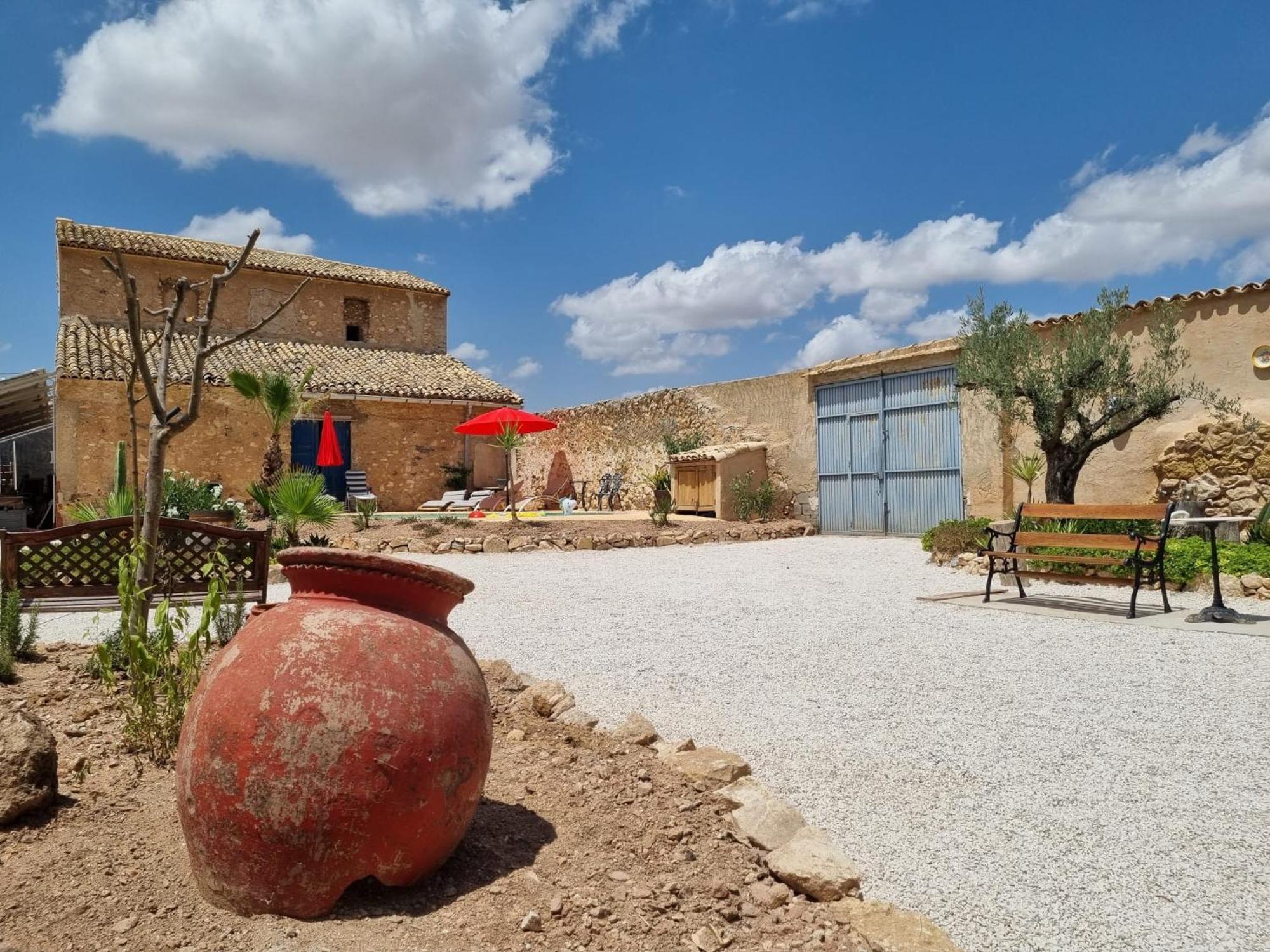 مبيت وإفطار Pinoso Casa Rodriguillo المظهر الخارجي الصورة