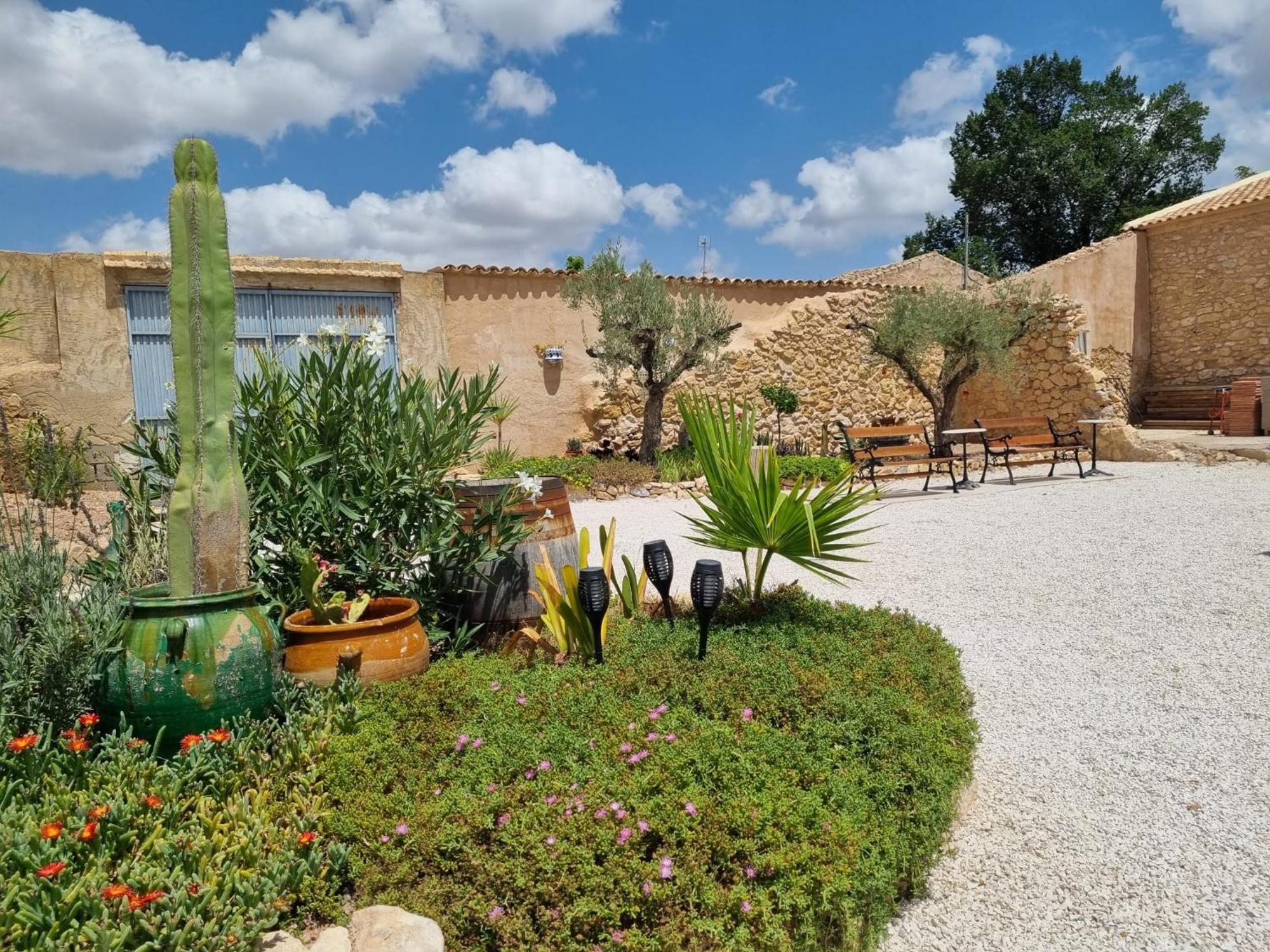 مبيت وإفطار Pinoso Casa Rodriguillo المظهر الخارجي الصورة
